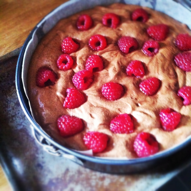 flourless-chocolate-and-raspberry-torte