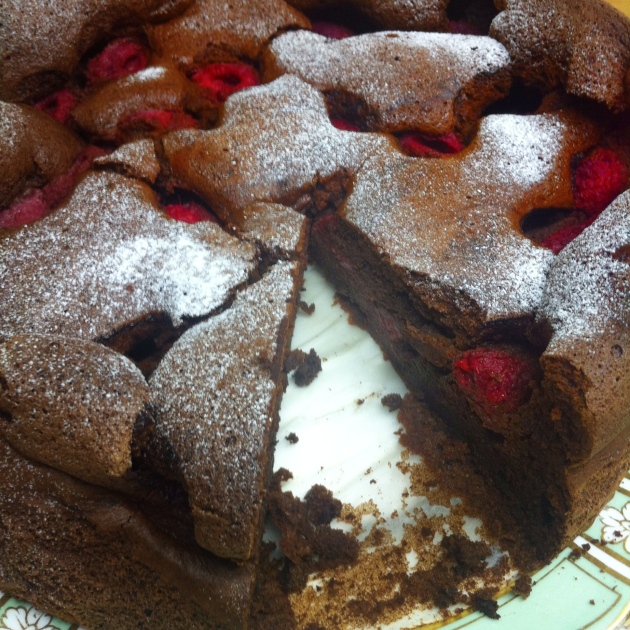 flourless-chocolate-and-raspberry-torte